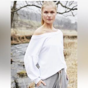 Free People movement Make it Count slouch sweatshirt. Worn‎ once. 98 retail